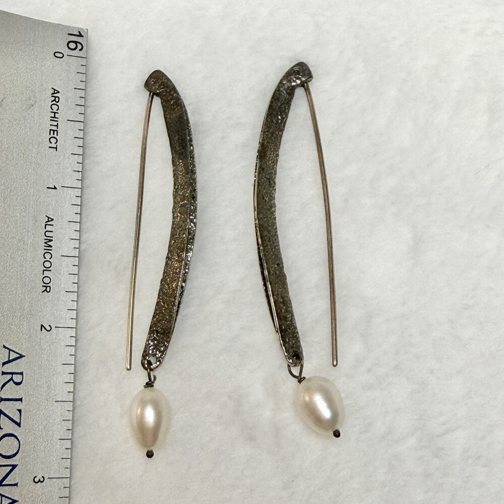 SILPADA Freshwater Pearl Hammered Oxidized Threader Earrings W1547 925